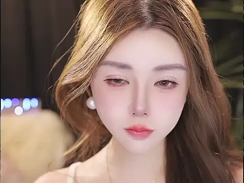 Qiaoqiao  online show from July 25, 10:17 pm