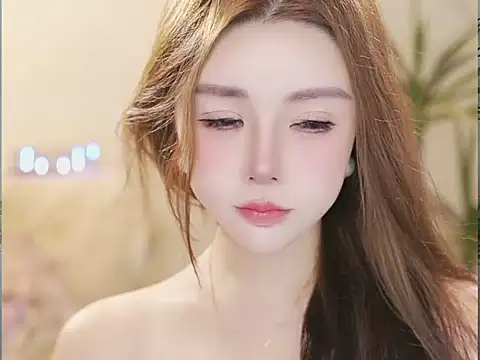 Qiaoqiao  online show from July 3, 7:42 pm