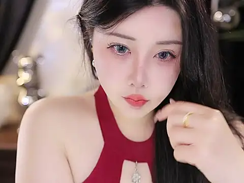 Qiaoqiao  online show from September 15, 3:20 pm