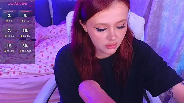 mirida fox online show from October 21, 1:04 pm