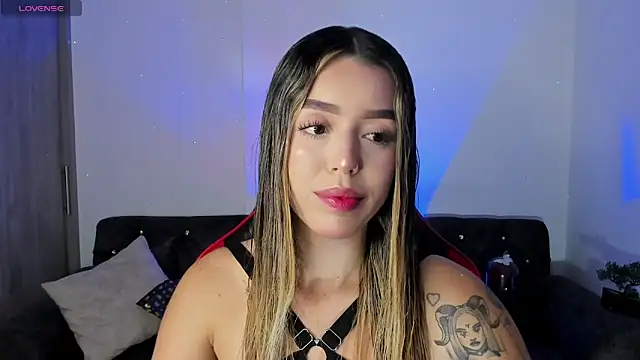 zoee jackson online show from November 14, 1:27 am