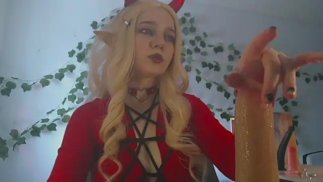 mariel a gold online show from March 21, 5:45 am