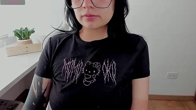 Hannya moon online show from July 23, 5:10 pm