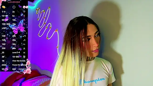 Micaela Rangel online show from May 9, 3:19 am