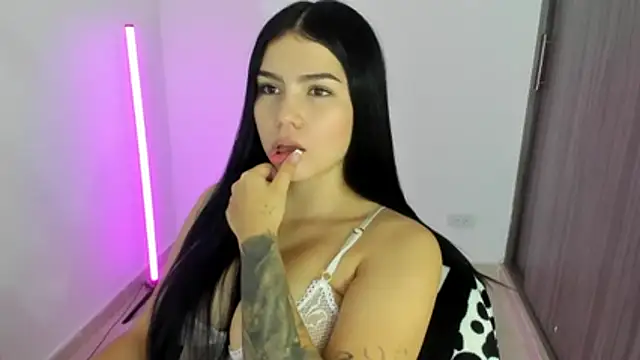Snapshot of Natasha_su_ chatting on October 23, 7:42 pm Natasha su  online show from October 23, 7:42 pm