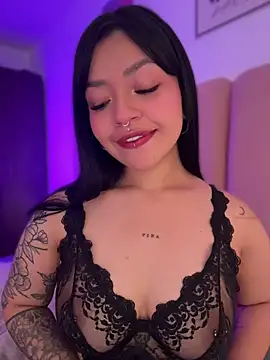Ashley Chriss online show from July 19, 7:54 am