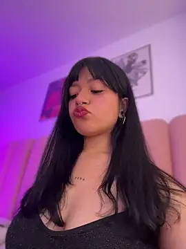 Ashley Chriss online show from July 28, 3:48 am