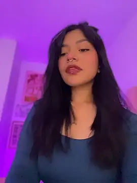 Ashley Chriss online show from July 9, 5:54 am