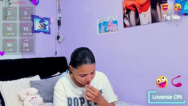 sara mendez2 online show from November 14, 11:27 pm