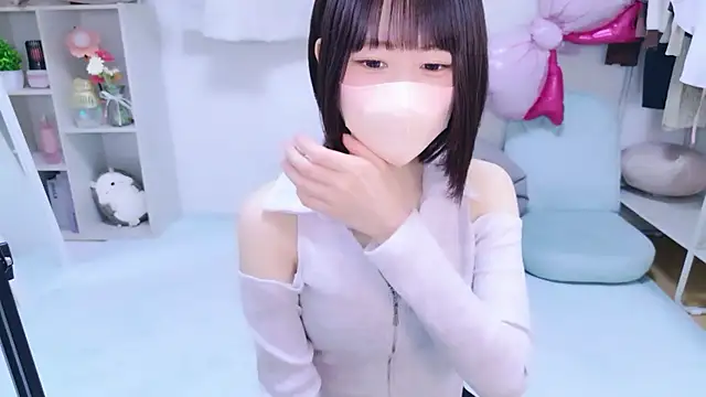 Im Yu-na online show from May 2, 2:20 pm