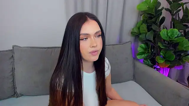 sexyangeloux online show from April 30, 8:03 pm