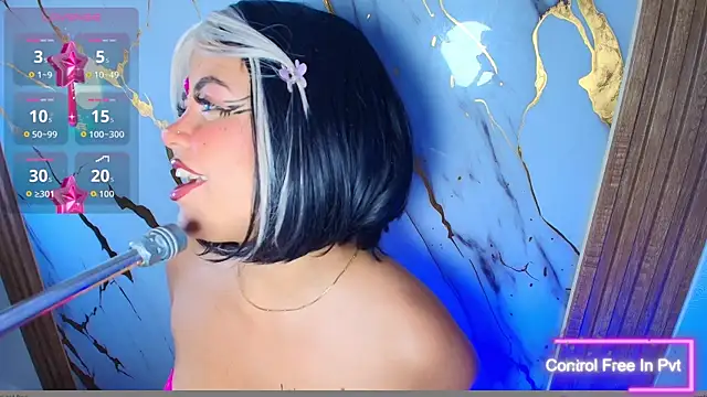 Snapshot of Lizz_Tender chatting on September 24, 12:37 pm Lizz Tender online show from September 24, 12:37 pm