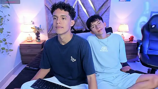 nickolas moon online show from September 28, 6:13 pm