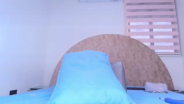 anisha x online show from July 15, 7:18 pm