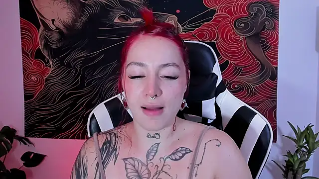 annika taylor online show from July 5, 4:19 am