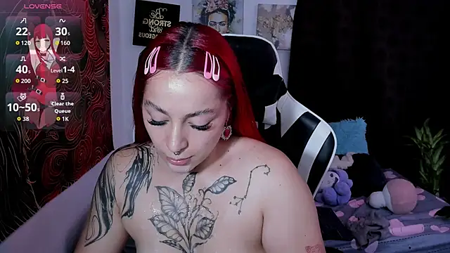annika taylor online show from July 25, 2:18 am