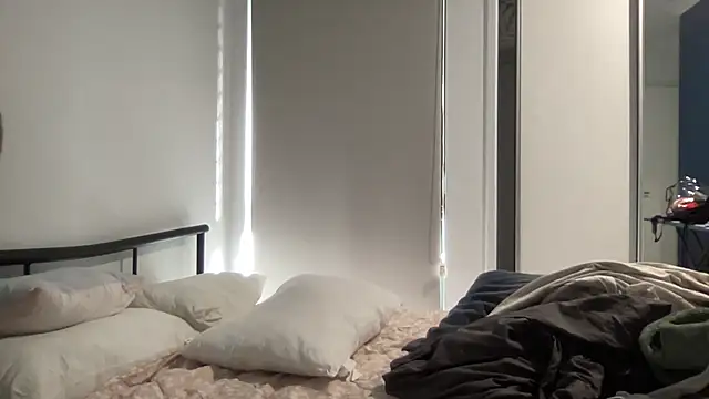 bootydollbaby online show from August 1, 5:53 am