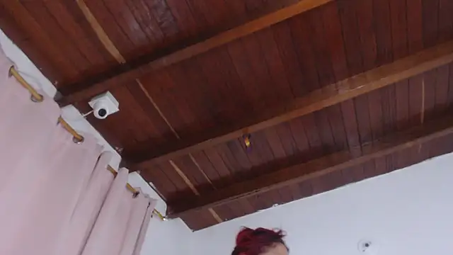 Amara Red online show from November 12, 11:30 am