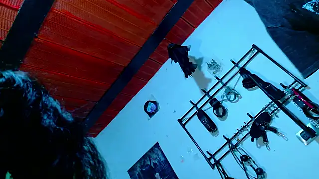 clydexxxbunny online show from March 13, 2:02 am