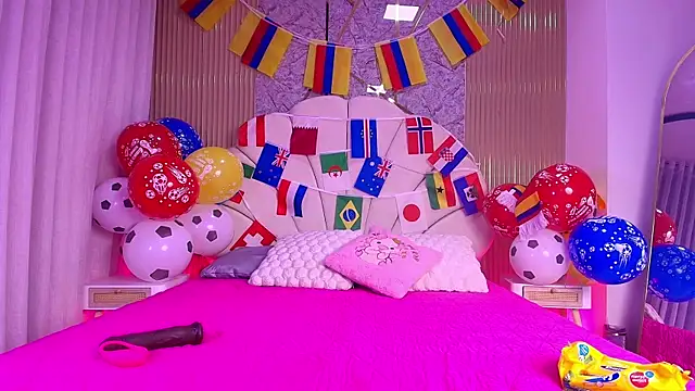 nata luna online show from June 26, 7:26 pm