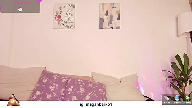 Meganbarko1 online show from June 21, 7:51 pm