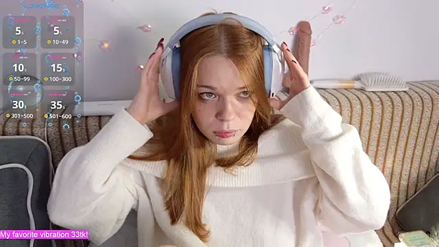 ValBae online show from November 27, 10:12 pm