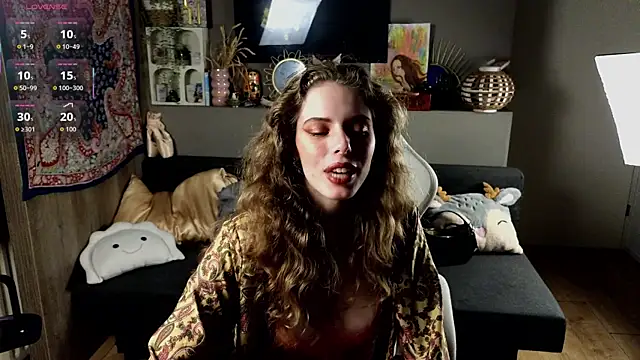 AyreenMoore online show from September 22, 8:51 pm