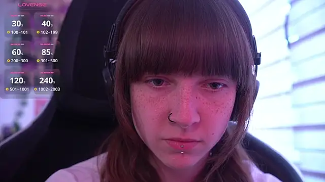 juliapie online show from May 2, 10:51 am