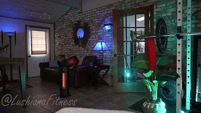 LushianaFitness online show from February 16, 1:22 pm