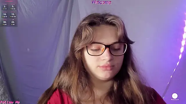 Seductive She Wolf online show from June 18, 1:49 pm