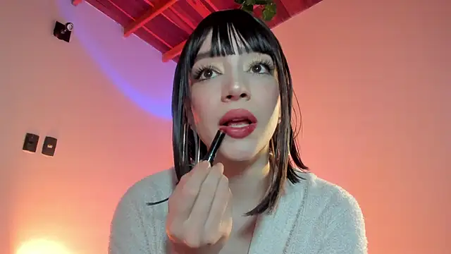 sweeet peach online show from November 19, 4:23 am