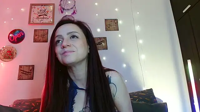 catalinamommyx online show from June 13, 3:04 am
