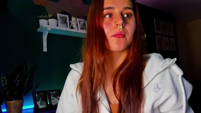 evy orange1 online show from April 29, 12:25 am