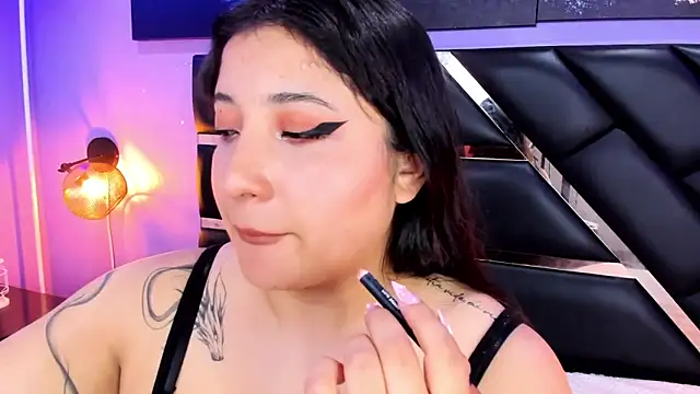 Emma monserrat online show from June 18, 11:26 am