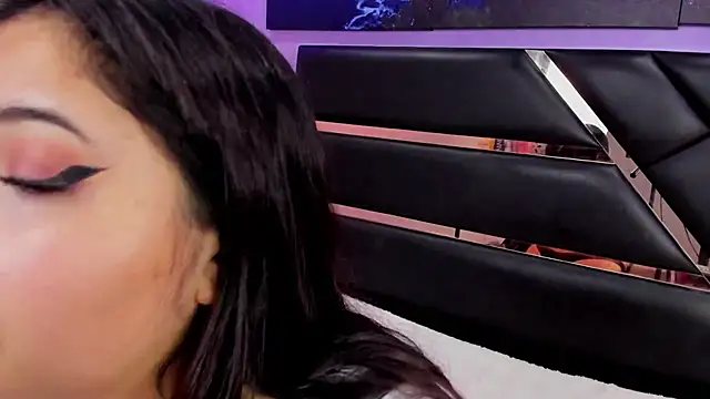 Emma monserrat online show from August 5, 11:38 am