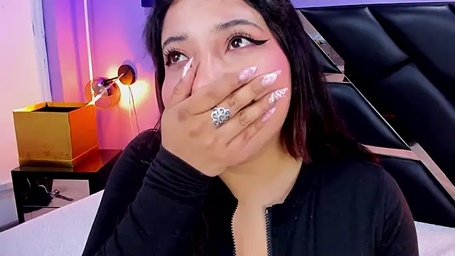 Emma monserrat online show from July 2, 11:38 am