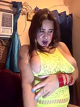 Hot Queen77 online show from May 4, 6:44 pm