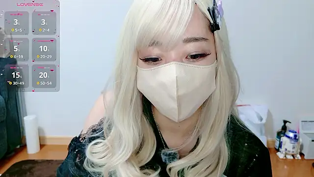 Rio chan  online show from July 9, 12:40 pm