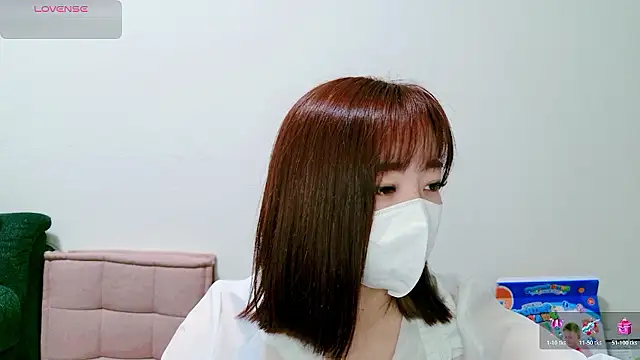 Rio chan  online show from June 9, 10:20 pm