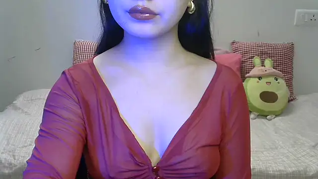 amrita2210 online show from July 24, 7:00 pm