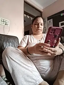 Kavya kapoor online show from July 5, 4:19 am