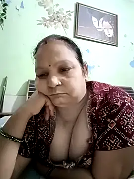 Kavya kapoor online show from July 12, 5:25 pm