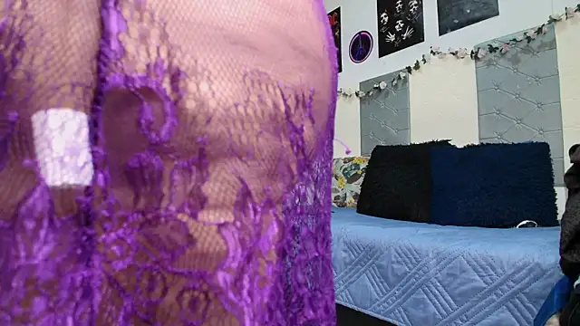scarlett  morgan online show from July 28, 2:24 pm
