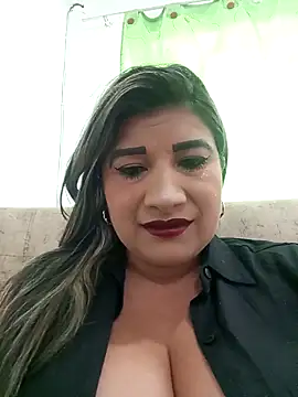 Snapshot of Hannahcandyy chatting on September 26, 6:05 pm Hannahcandyy online show from September 26, 6:05 pm