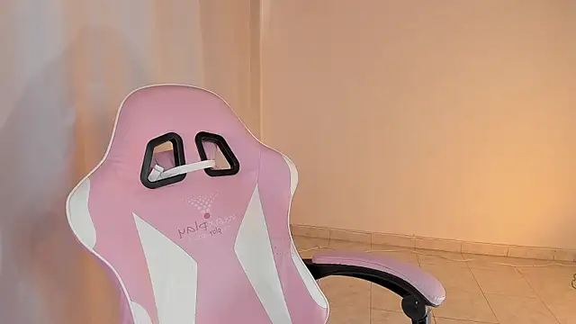 Kendall Bunnyy online show from July 25, 7:54 pm