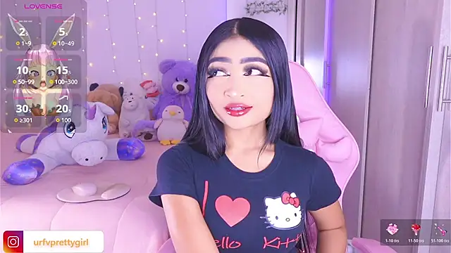 urfavprettygirl online show from July 21, 8:15 am