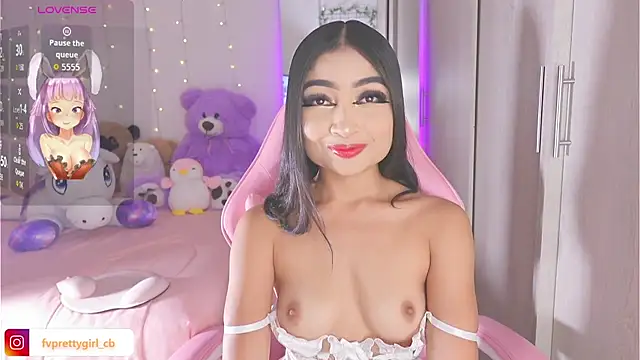 urfavprettygirl online show from October 29, 7:56 am