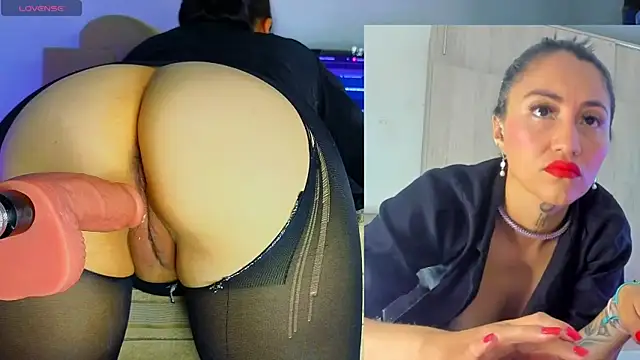 jolee   online show from July 25, 9:55 pm