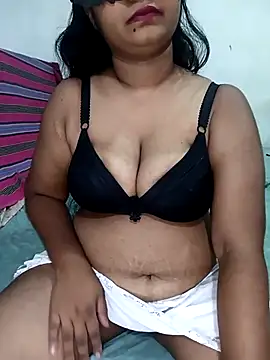 Reesha 99 online show from May 8, 3:10 am