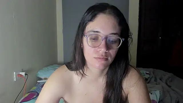 atenas 05  online show from June 27, 9:43 am